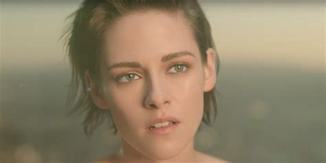 beyonce reclame chanel|Kristen Stewart Dances to Beyoncé in Chanel's New Fragrance .